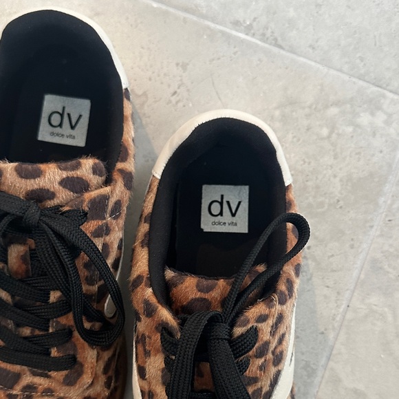 Dolce Vita Leopard-Print Lace-Up Sneakers with Black Laces - Picture 2 of 4